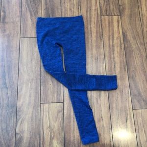 Blue leggings